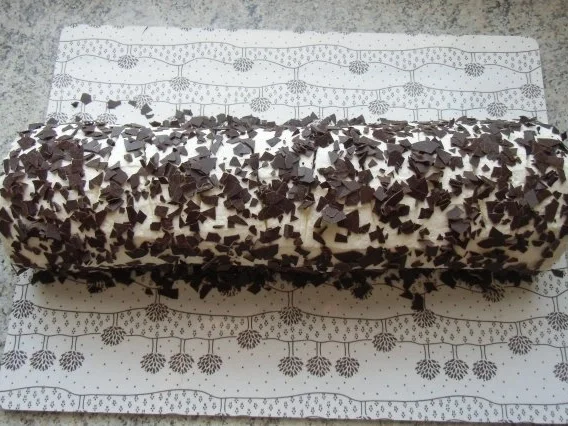 Rezept: ❤ Schwarzwälder Kirsch - Rolle ❤ Bild Nr. 30 ❤ Schwarzwälder Kirsch - Rolle ❤ - Rezept - Bild Nr. 30