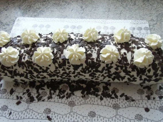 Rezept: ❤ Schwarzwälder Kirsch - Rolle ❤ Bild Nr. 31 ❤ Schwarzwälder Kirsch - Rolle ❤ - Rezept - Bild Nr. 31