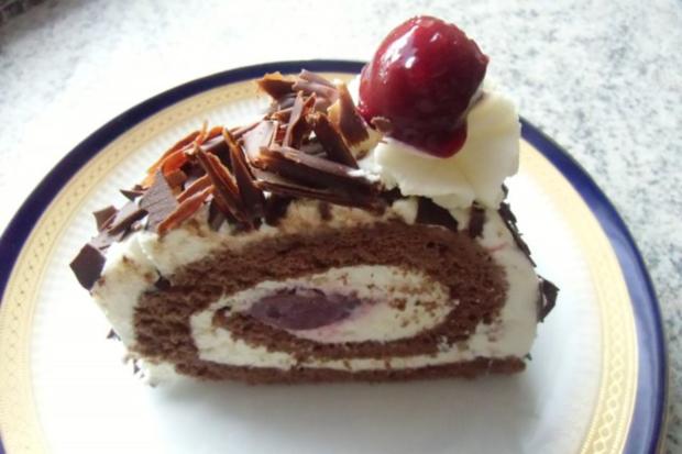 Schwarzwälder Kirsch - Rolle - Rezept - kochbar.de