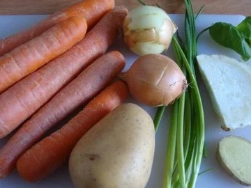 fruchtige Möhrencremesuppe mit Ingwer - Rezept - Bild Nr. 3