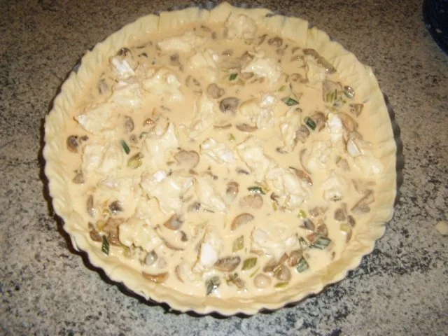 Rezept: Pilz-Quiche mit Brie-Käse Bild Nr. 7 Pilz-Quiche mit Brie-Käse - Rezept - Bild Nr. 7