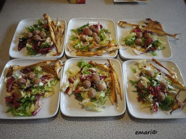 Rezept: Speck Pralinen im Salat Bett Bild Nr. 10 Speck Pralinen im Salat Bett - Rezept - Bild Nr. 10