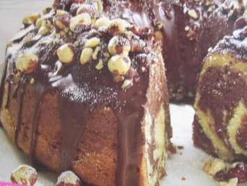 Rezept: Rocher-Knusperkranz Rocher-Knusperkranz - Rezept