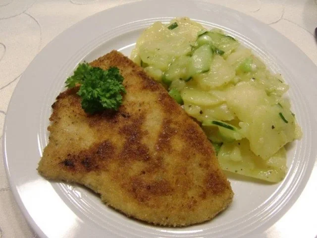 Rezept: Schnitzel mit Kartoffelsalat à la Heiko Schnitzel mit Kartoffelsalat à la Heiko - Rezept
