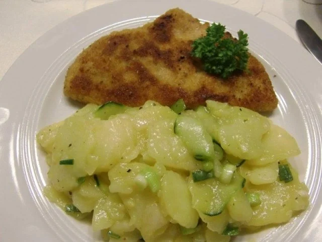 Rezept: Schnitzel mit Kartoffelsalat à la Heiko Bild Nr. 13 Schnitzel mit Kartoffelsalat à la Heiko - Rezept - Bild Nr. 13