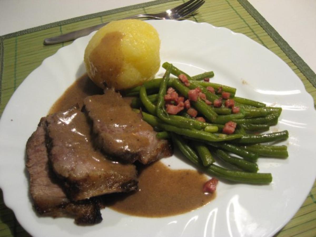 Sauerbraten in Buttermilch einlegen - Rezept mit Bild - kochbar.de