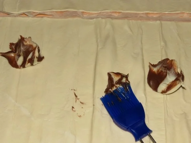 Rezept: Sisserl' s - Nussnougat Stangen Bild Nr. 3 Sisserl' s - Nussnougat Stangen - Rezept - Bild Nr. 3