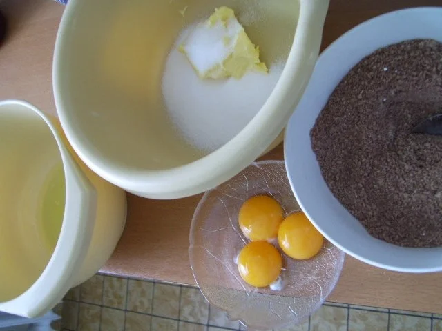 Rezept: Eierlikörtorte "Dianne" Bild Nr. 2 Eierlikörtorte "Dianne" - Rezept - Bild Nr. 2