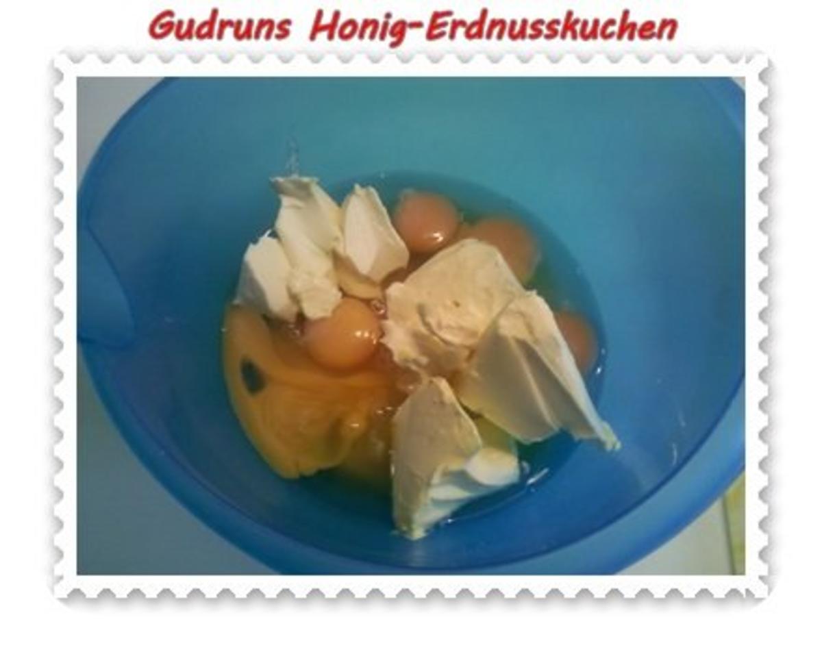 Kuchen: Honig-Erdnusskuchen - Rezept - Bild Nr. 5