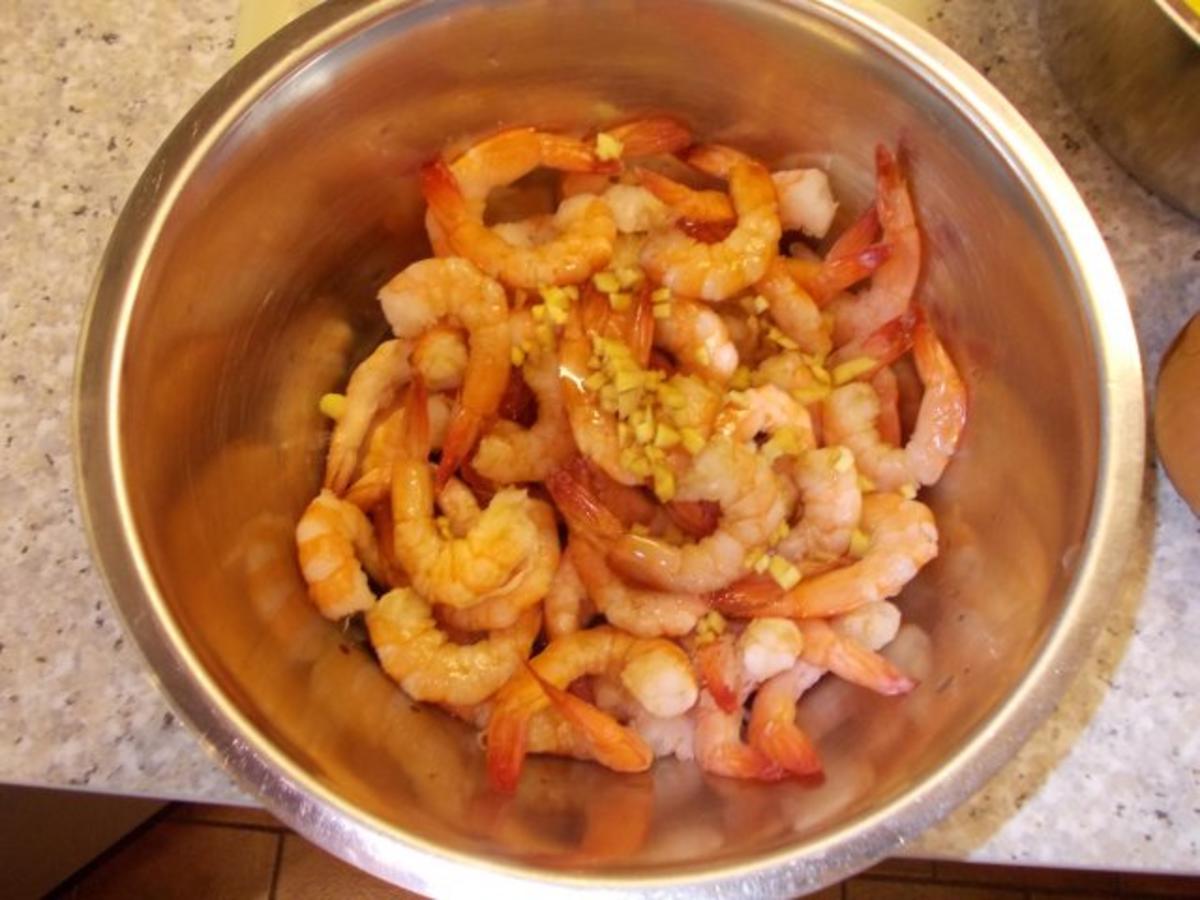 Shrimps in süßsaurer Ananas-Gemüsesoße - Rezept - Bild Nr. 3