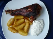 Rezept: Putenunterkeule auf Kartoffeln Putenunterkeule auf Kartoffeln - Rezept