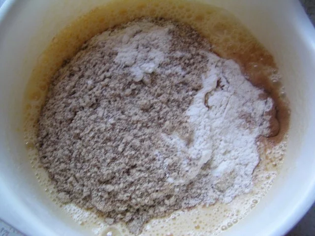 Rezept: Rübli-Apfel-Kuchen mit Amaretto Bild Nr. 6 Rübli-Apfel-Kuchen mit Amaretto - Rezept - Bild Nr. 6