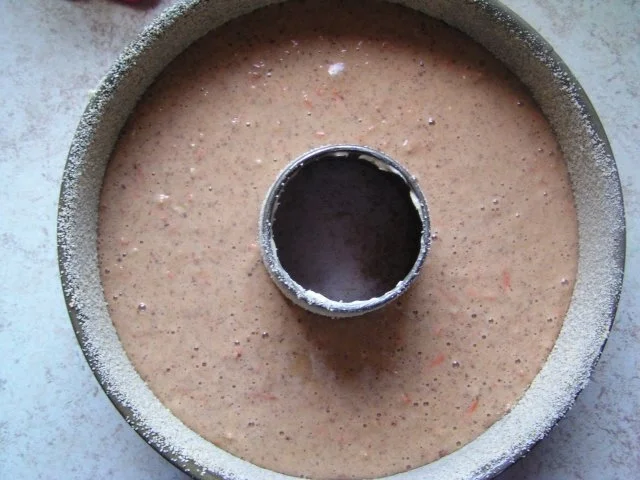 Rezept: Rübli-Apfel-Kuchen mit Amaretto Bild Nr. 9 Rübli-Apfel-Kuchen mit Amaretto - Rezept - Bild Nr. 9