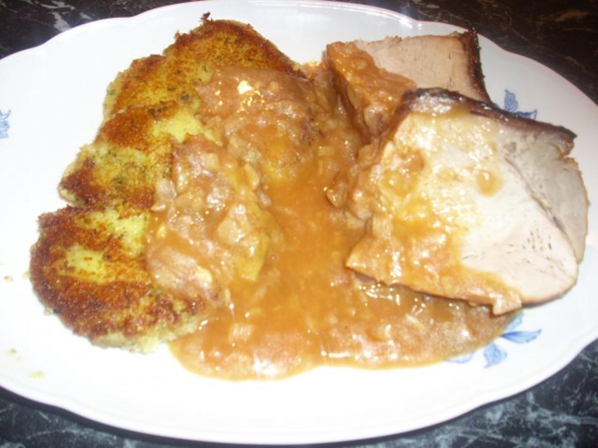 Knuspriger Schinkenbraten mit Ingwer-Orangen - Sauce mit Kräuterplätzchen - Rezept - Bild Nr. 9