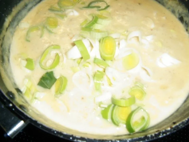 Hackbällchen in Lauch-Käse-Soße - Rezept - Bild Nr. 8