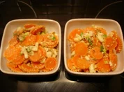 Möhrenblütensalat mit Walnüssen und Schafskäse - Rezept