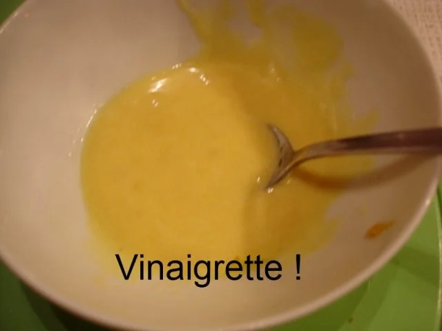 Möhrenblütensalat mit Walnüssen und Schafskäse - Rezept - Bild Nr. 6