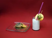 Guaven-Kokos-Flip mit warmem Schokotörtchen - Rezept