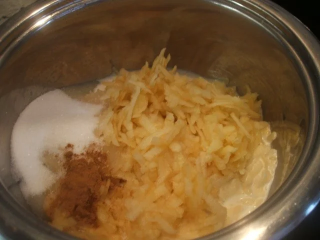 Rezept: Dessert: Mela Cotta con Macedonia Bild Nr. 3 Dessert: Mela Cotta con Macedonia - Rezept - Bild Nr. 3