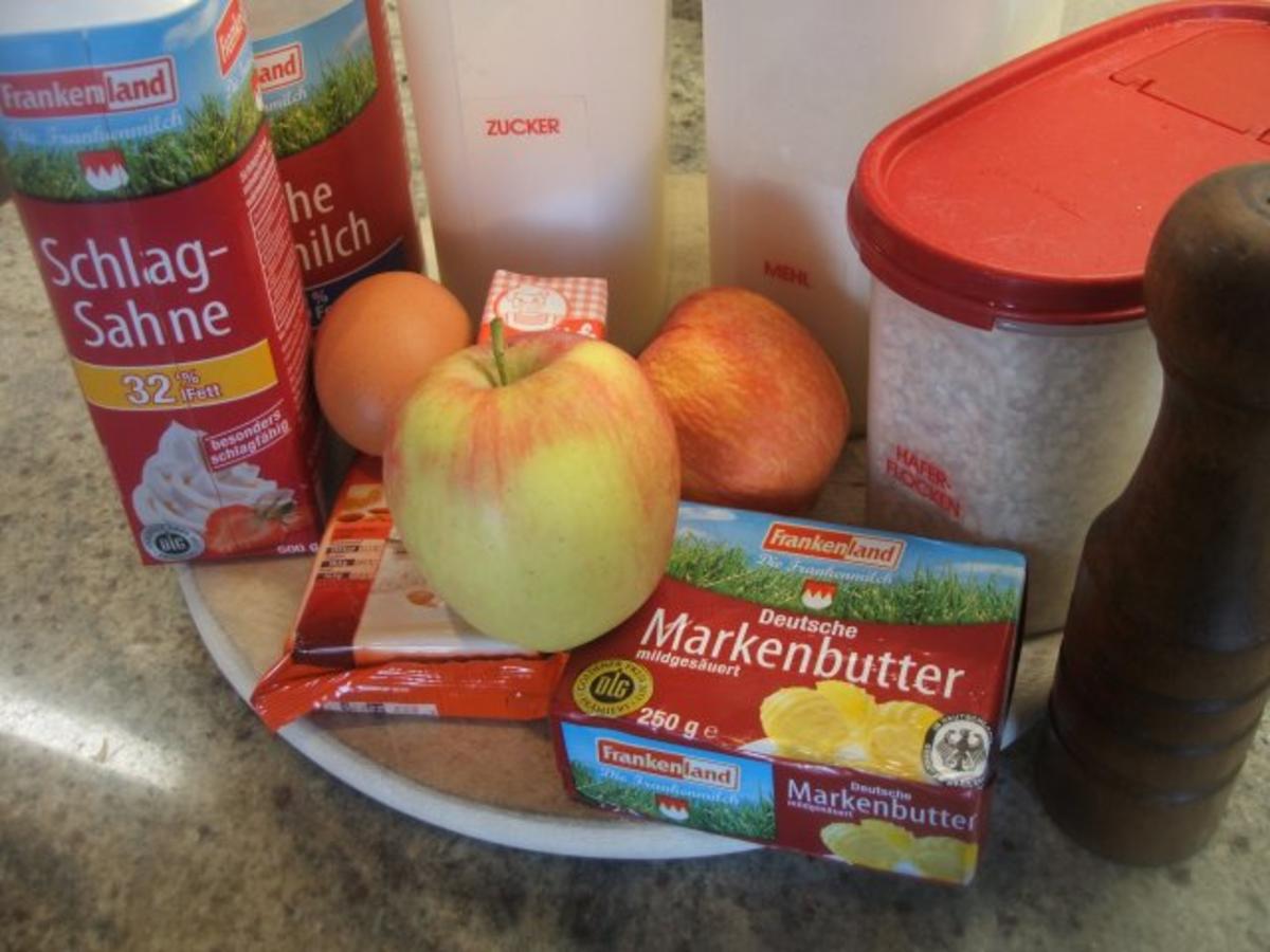 Backen: Marzipan - Hefekuchen mit fruchtiger Füllung - Zwei Jahre KOCHBAR - Rezept - Bild Nr. 2
