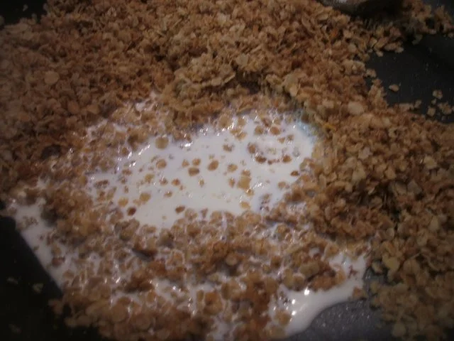 Backen: Marzipan - Hefekuchen mit fruchtiger Füllung - Zwei Jahre KOCHBAR - Rezept - Bild Nr. 4