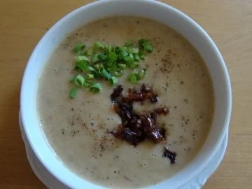 Rezept: Kartoffel-Steinpilzsuppe mit Tomaten Topping Bild Nr. 2 Kartoffel-Steinpilzsuppe mit Tomaten Topping - Rezept - Bild Nr. 2