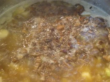 Rezept: Kartoffel-Steinpilzsuppe mit Tomaten Topping Bild Nr. 8 Kartoffel-Steinpilzsuppe mit Tomaten Topping - Rezept - Bild Nr. 8