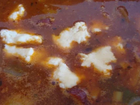 "heiße" Gulaschsuppe mit "Csipetke" - Rezept - Bild Nr. 18