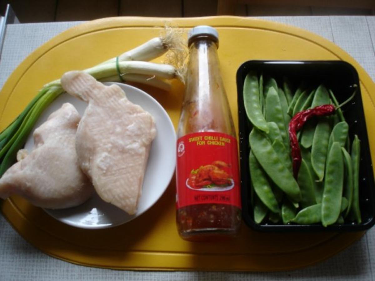 Asiatisches Chili-Hähnchenbrustfilet mit Zuckerschoten - Rezept - Bild Nr. 2