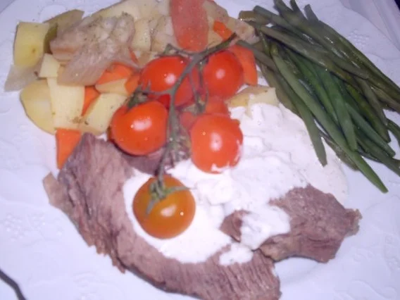 Rezept: Tafelspitz mit Bouillonkartoffeln und Grünen Bohnen Bild Nr. 5 Tafelspitz mit Bouillonkartoffeln und Grünen Bohnen - Rezept - Bild Nr. 5