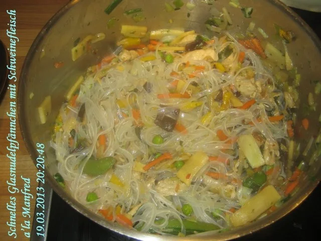 Asiatisch – Schnelles Glasnudelpfännchen mit Schweinefleisch a’la Manfred - Rezept - Bild Nr. 2