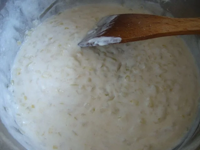 Sauer-Rahmsuppe mit Meerrettich und Rote Beete & Lauchstroh Topping - Rezept - Bild Nr. 7