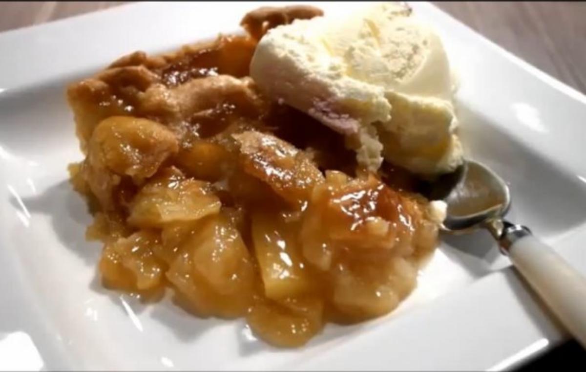 Grandma`s American Apple Pie recipe / Apple Pie nach Großmutters Rezept - Rezept