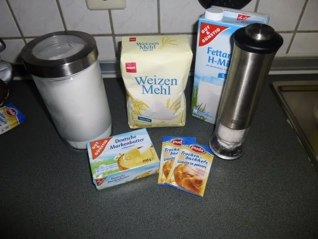 Rezept: Hefebrot/ Osterzopf Bild Nr. 3 Hefebrot/ Osterzopf - Rezept - Bild Nr. 3