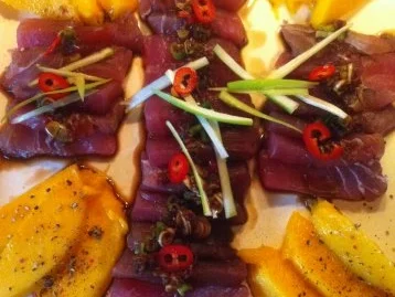 Rezept: Thunfisch-Sashimi mit frischer Mango Thunfisch-Sashimi mit frischer Mango - Rezept