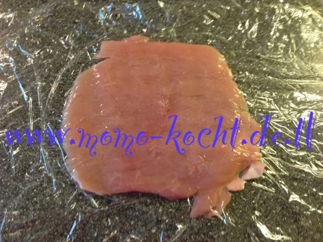 Putenröllchen in Zwiebelsahnesoße - Rezept - Bild Nr. 2