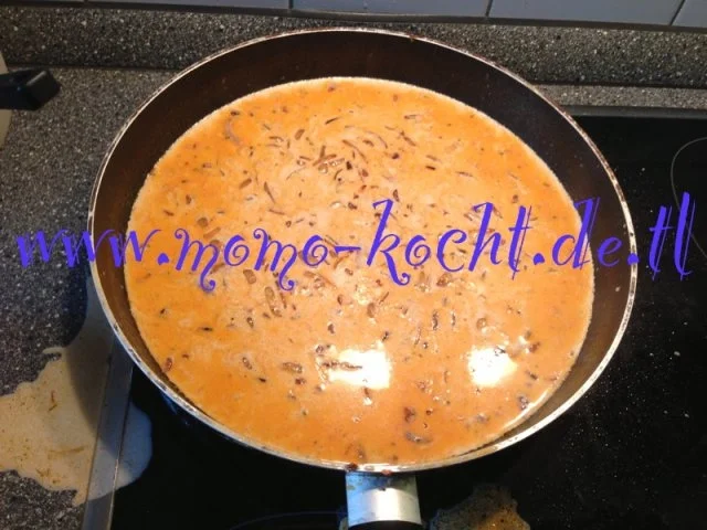 Putenröllchen in Zwiebelsahnesoße - Rezept - Bild Nr. 8