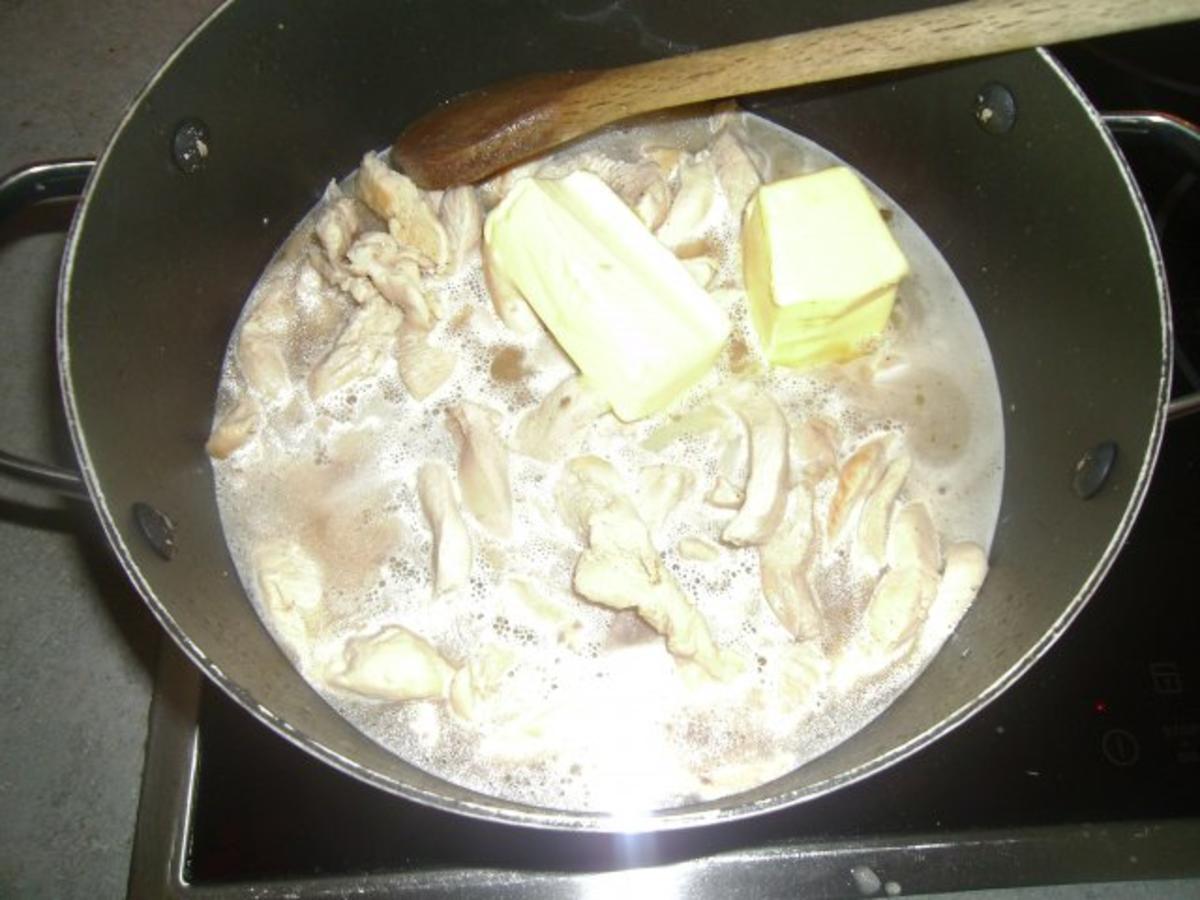 Hühnerstreifen in leichter Buttersoße - Rezept - Bild Nr. 4