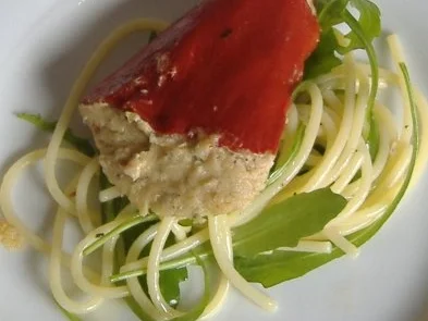 Gefüllte span.Paprika auf Rucola-Spaghetti - Rezept - Bild Nr. 3