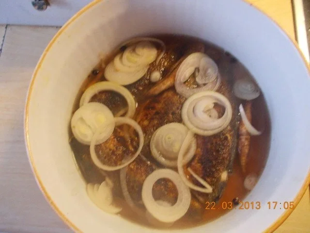 Omas eingelegte Bratheringe - Rezept - Bild Nr. 3