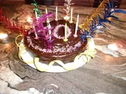 Schokoladiger Geburtstagskuchen mit Erdbeercreme - Rezept