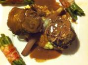 Rinderroulade gef. mit Balsamicospargel, Sellerie-Kartoffelpüree mit Speckböhnchen - Rezept