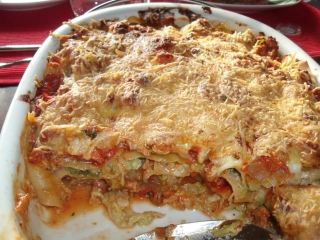 Rezept: Wirsing-Sojaschnetzel-Dattel-Lasagne Wirsing-Sojaschnetzel-Dattel-Lasagne - Rezept