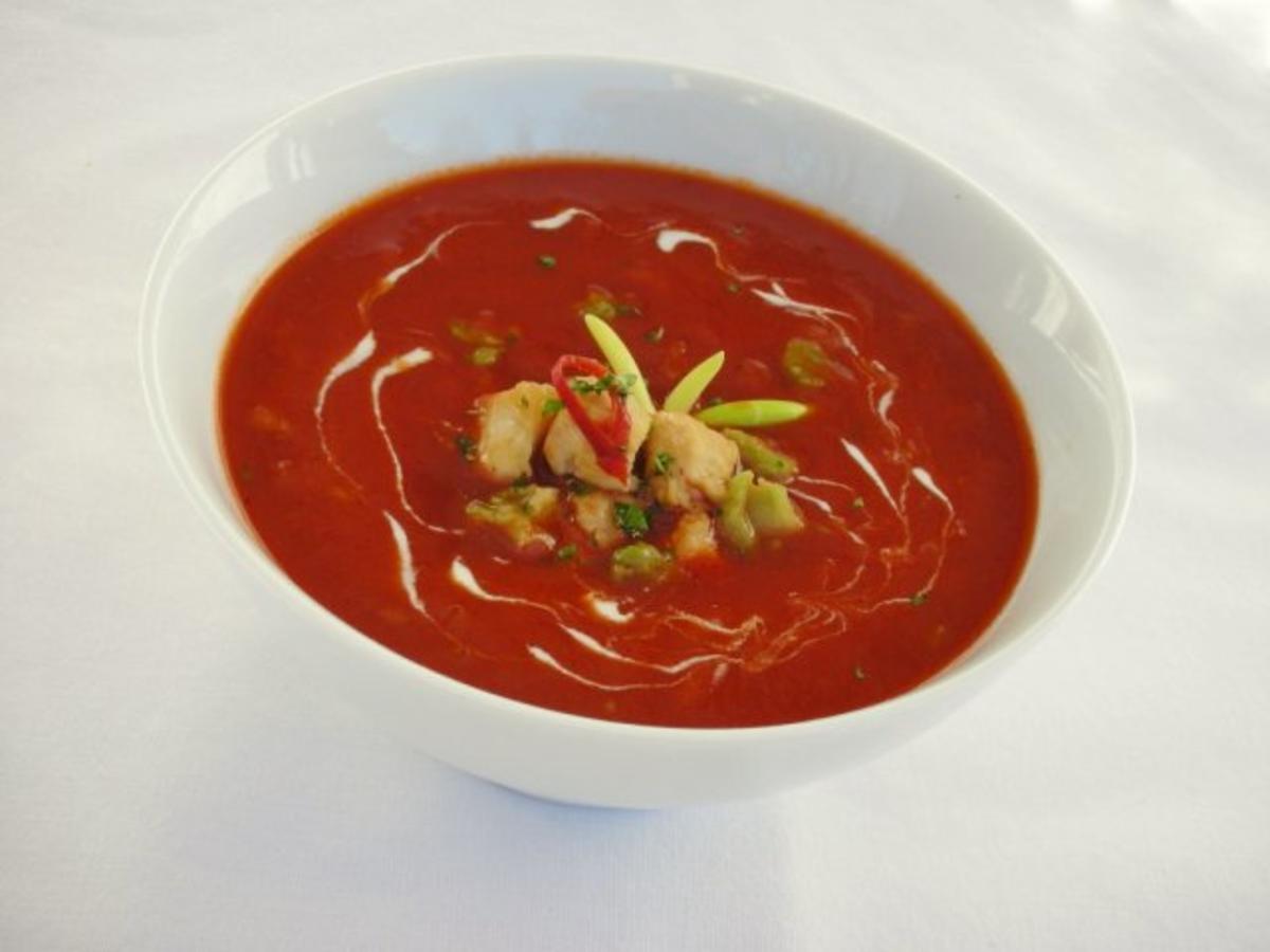 Tomaten-Chili-Suppe mit Hähnchenfleisch und Avocado - Rezept - Bild Nr. 11