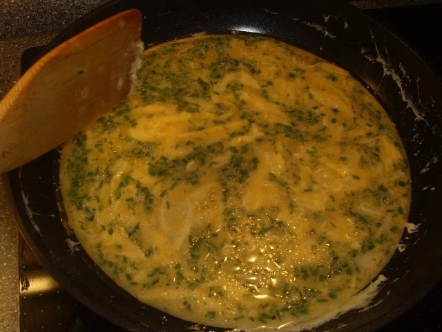 Rezept: Sucuk-Pfanne mit Rührei Bild Nr. 5 Sucuk-Pfanne mit Rührei - Rezept - Bild Nr. 5