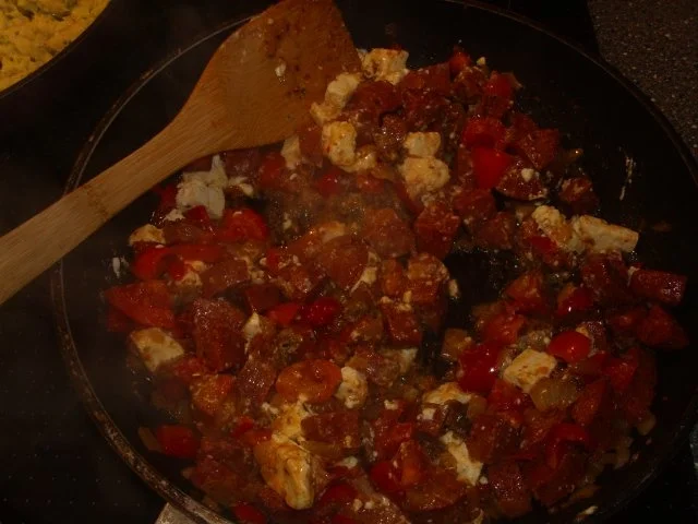 Rezept: Sucuk-Pfanne mit Rührei Bild Nr. 7 Sucuk-Pfanne mit Rührei - Rezept - Bild Nr. 7