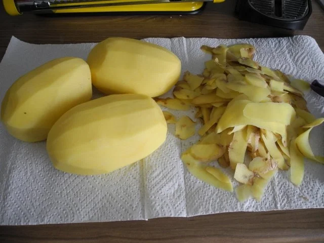 Aus dem Backofen : Raspelauflauf mit gedünstetem Tilapia - Rezept - Bild Nr. 5