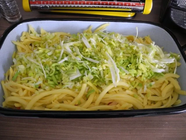 Aus dem Backofen : Raspelauflauf mit gedünstetem Tilapia - Rezept - Bild Nr. 15