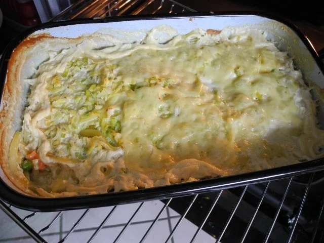 Aus dem Backofen : Raspelauflauf mit gedünstetem Tilapia - Rezept - Bild Nr. 19