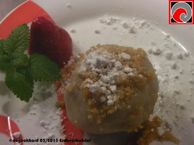 Rezept: Süßer Erdbeerknödel Bild Nr. 11 Süßer Erdbeerknödel - Rezept - Bild Nr. 11